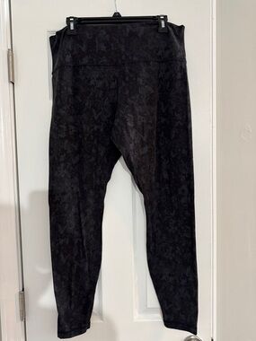 Lululemon Align black pattern leggings
